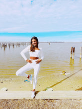 Load image into Gallery viewer, Sassy Scallop Set