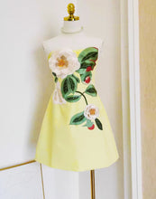 Load image into Gallery viewer, Shelby Floral Dress PREORDER