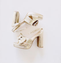 Load image into Gallery viewer, YOU’RE SO GOLDEN! Heels
